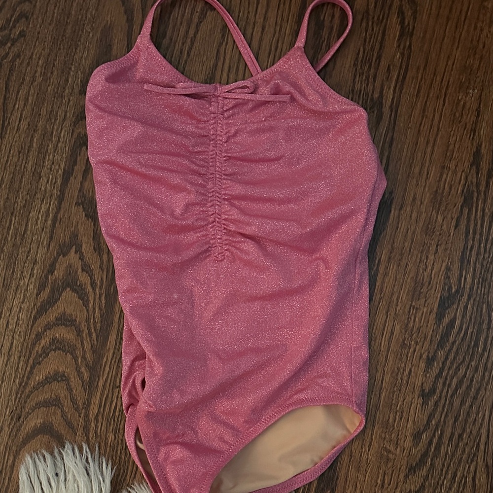 Girl’s crew cuts Pink Ruched One-Piece Swimsuit
